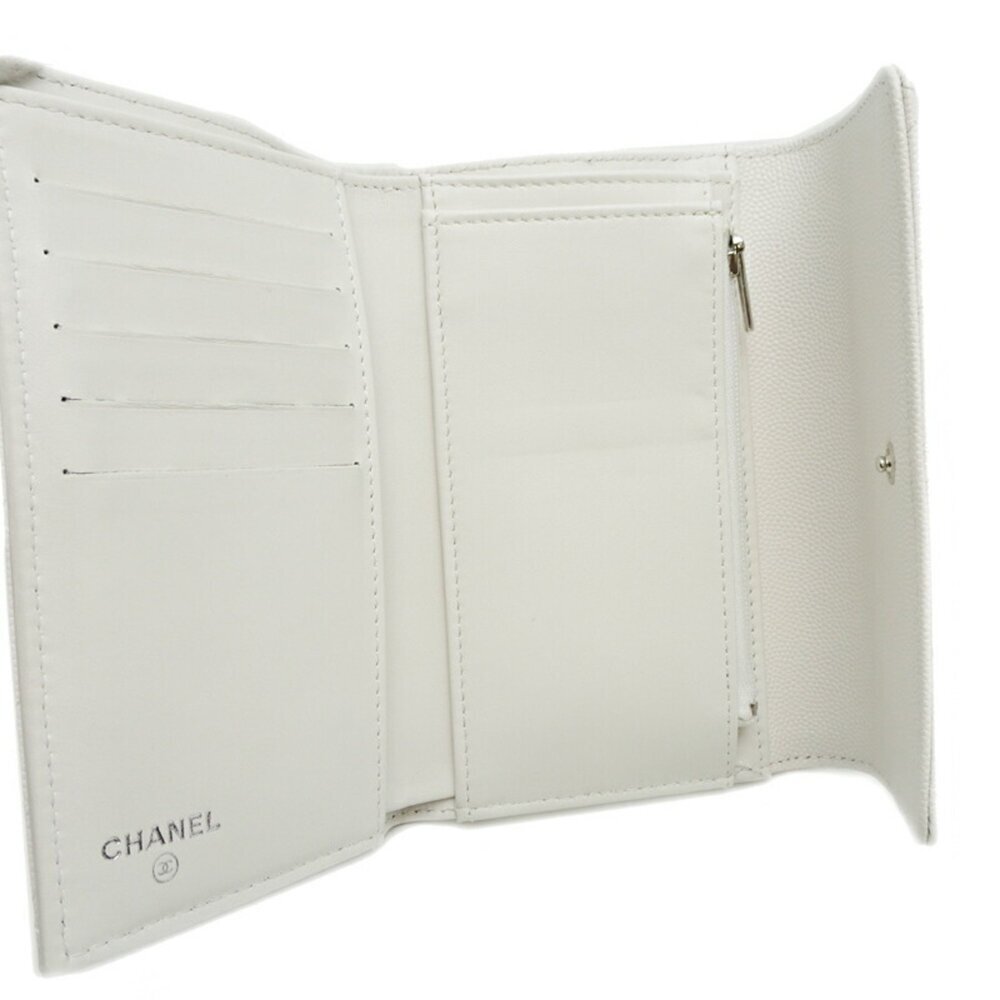 CHANEL Authentic White Caviar Leather Wallet - Picture 5 of 10